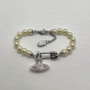 Vivienne Westwood White Faux Pearl Safety Pin Clip Charm Silver Bracelet